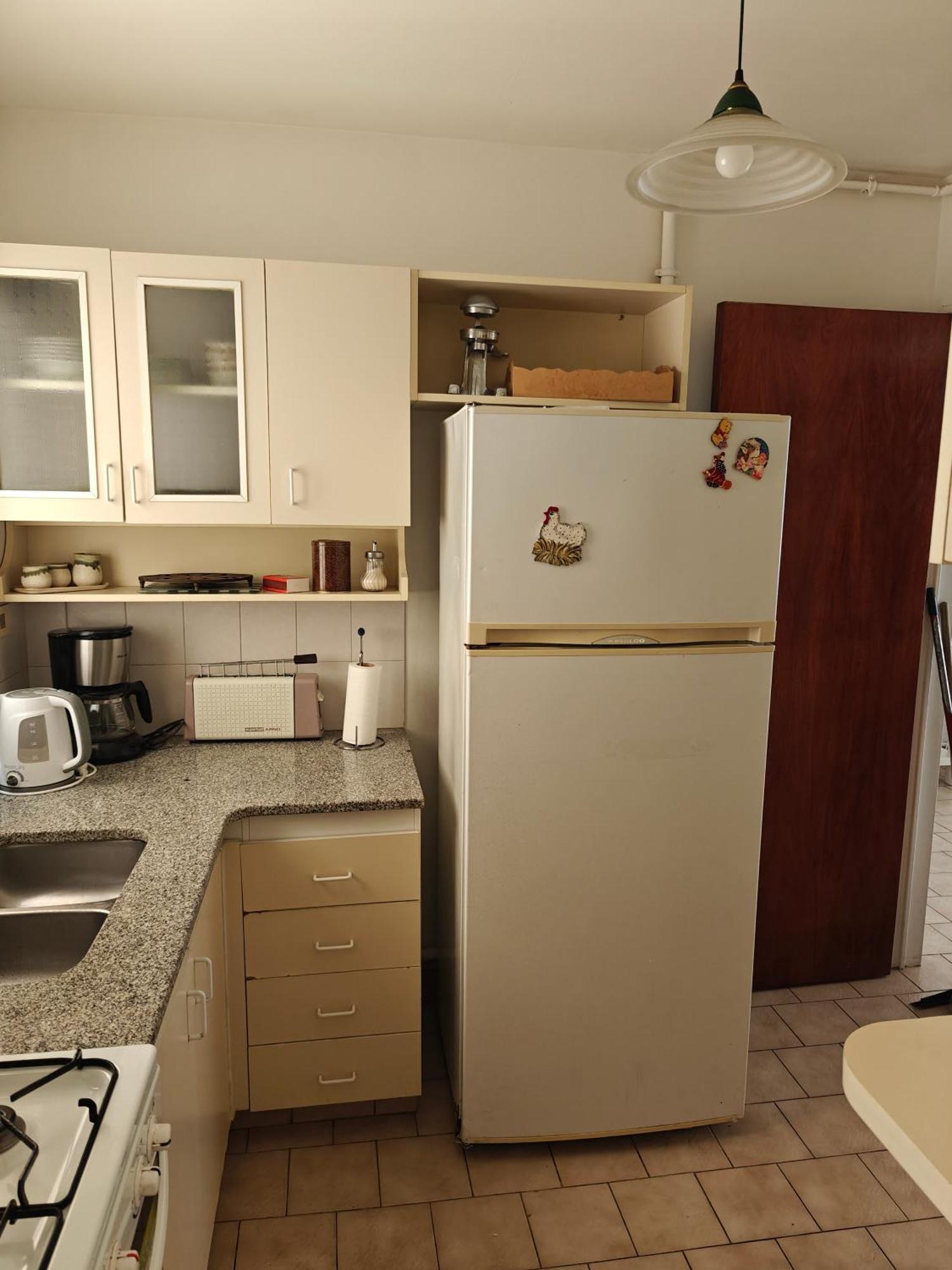 Departamento Amoblado En Pleno Centro, Con Cochera Bahía Blanca エクステリア 写真
